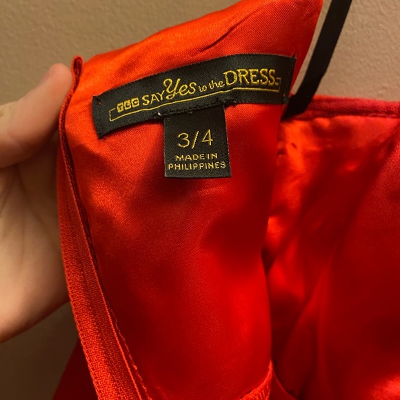Say yes to the dress, red dress size 3/4 also known as size S - Picture 8 of 8